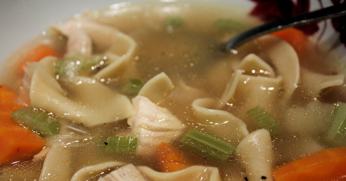 The Lazy Housewife Cooks Hearty Chicken Noodle Soup