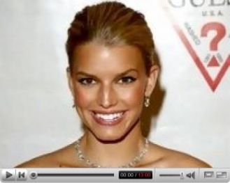 Saffie Vinsant review: Naked female celebrities pictures