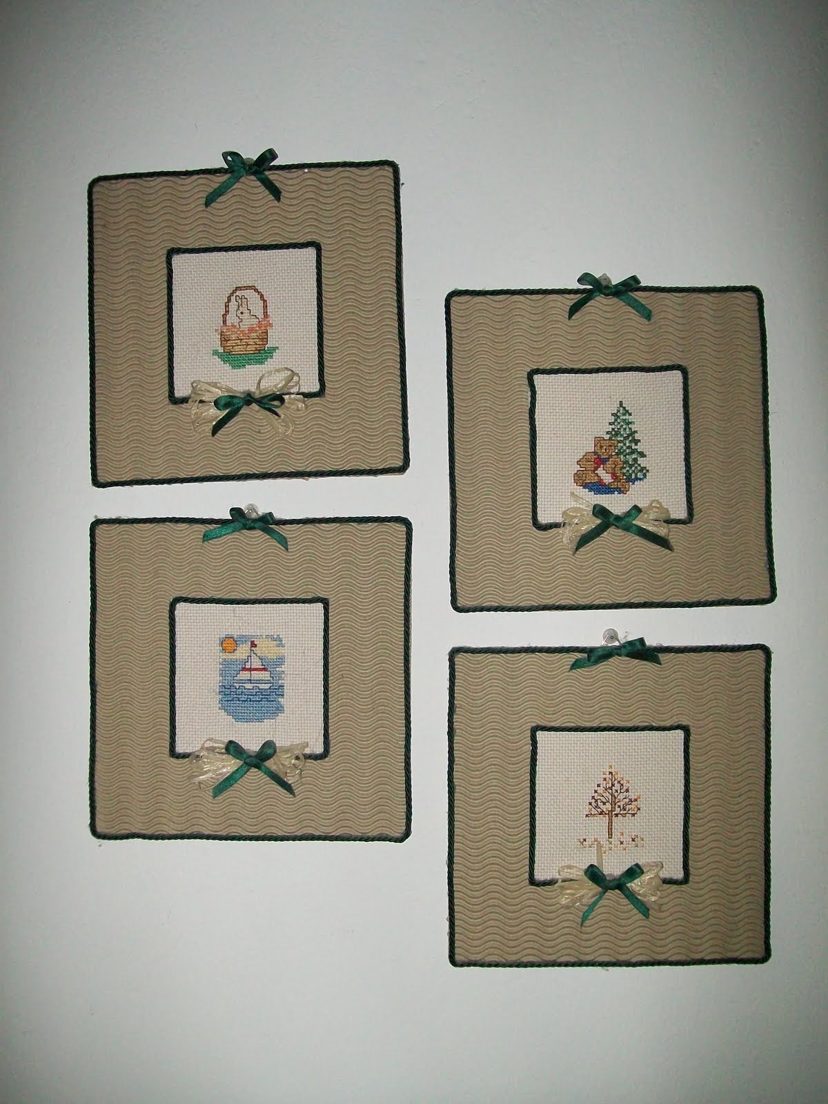 Schema punto croce quattro stagioni