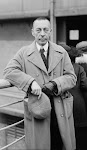 Click on Rachmaninoff's picture to view his biography