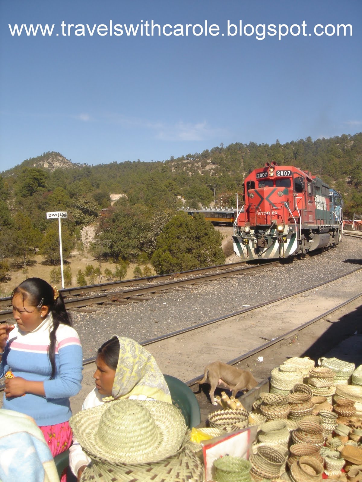 [CC-Barrancas-DivisaderoTrainStation-TrainArrival(c2009CaroleTerwilligerMeyers)-watermark.JPG]