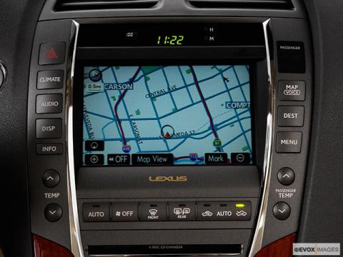 2008 Lexus ES 350 is largely unchanged. ES remains essentially a luxury 2008 Lexus ES 350 is largely unchanged. ES remains essentially a luxury