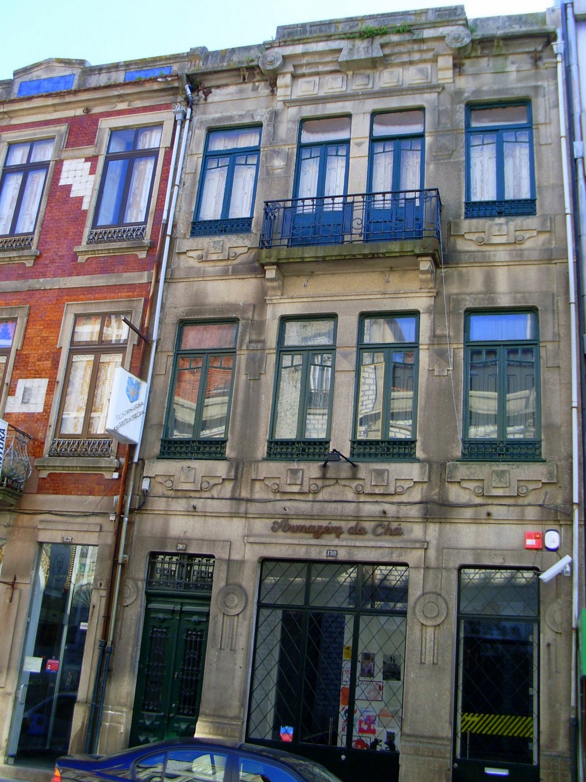 [SL370581.JPG]
