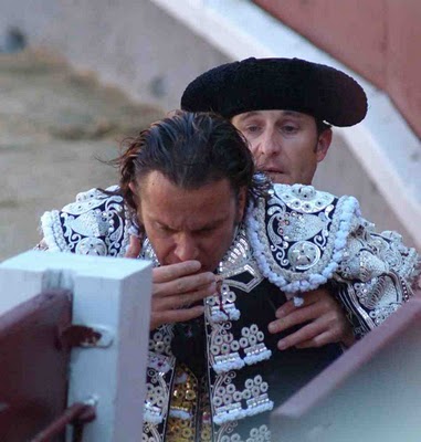 Touradas Júlio Aparício continua a melhorar