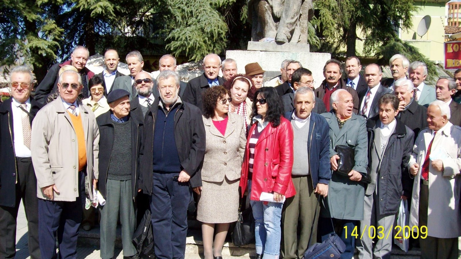 [ELBASAN+poetet.jpg]