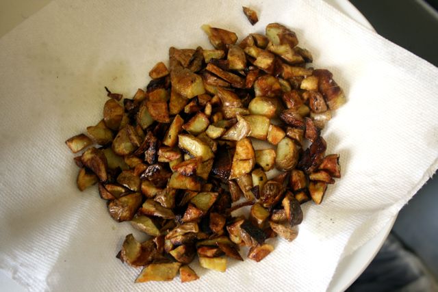 [Pan+Fried+Potatoes+and+Eggs2.jpg]