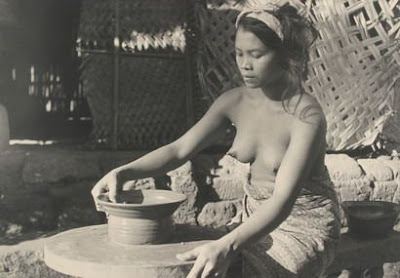 Old Bali is unique since many women going topless everywhere they go. 