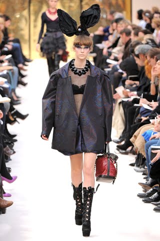 [Louis+Vuitton.jpg]