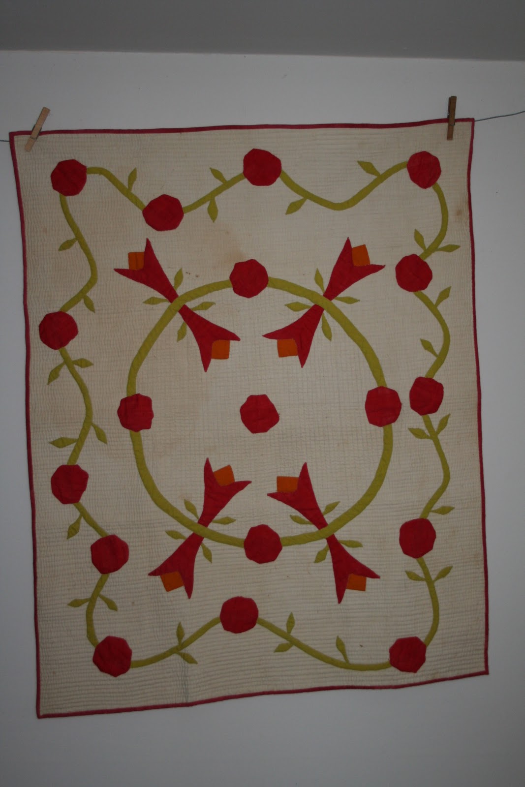 Quilting on the Mon A few antique Baby quilts