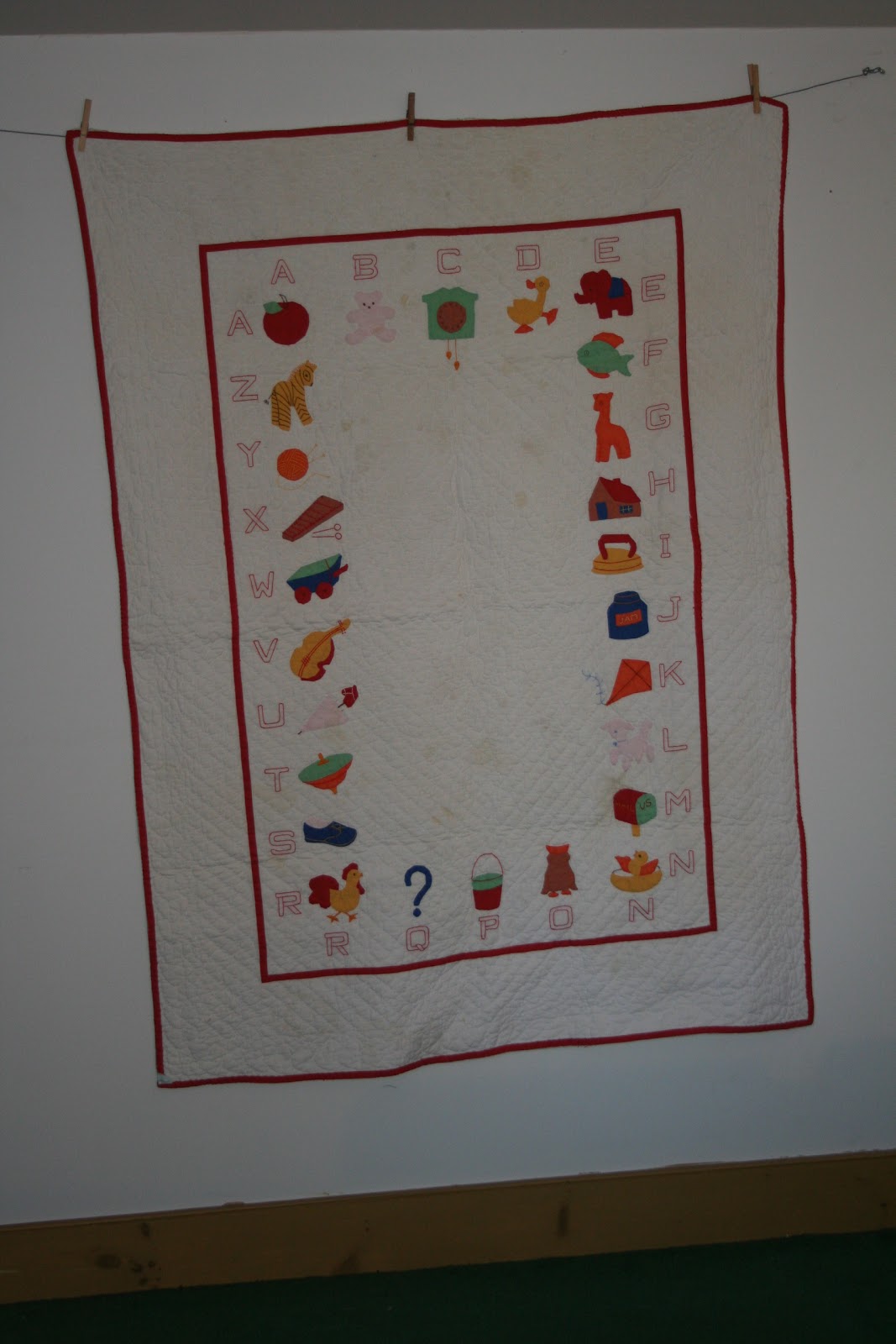 Quilting on the Mon A few antique Baby quilts