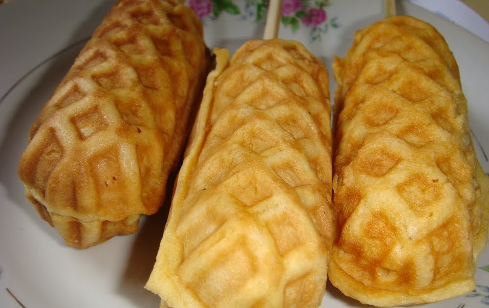 Kutsara at Tinidor Pinoy Street Foods Waffle