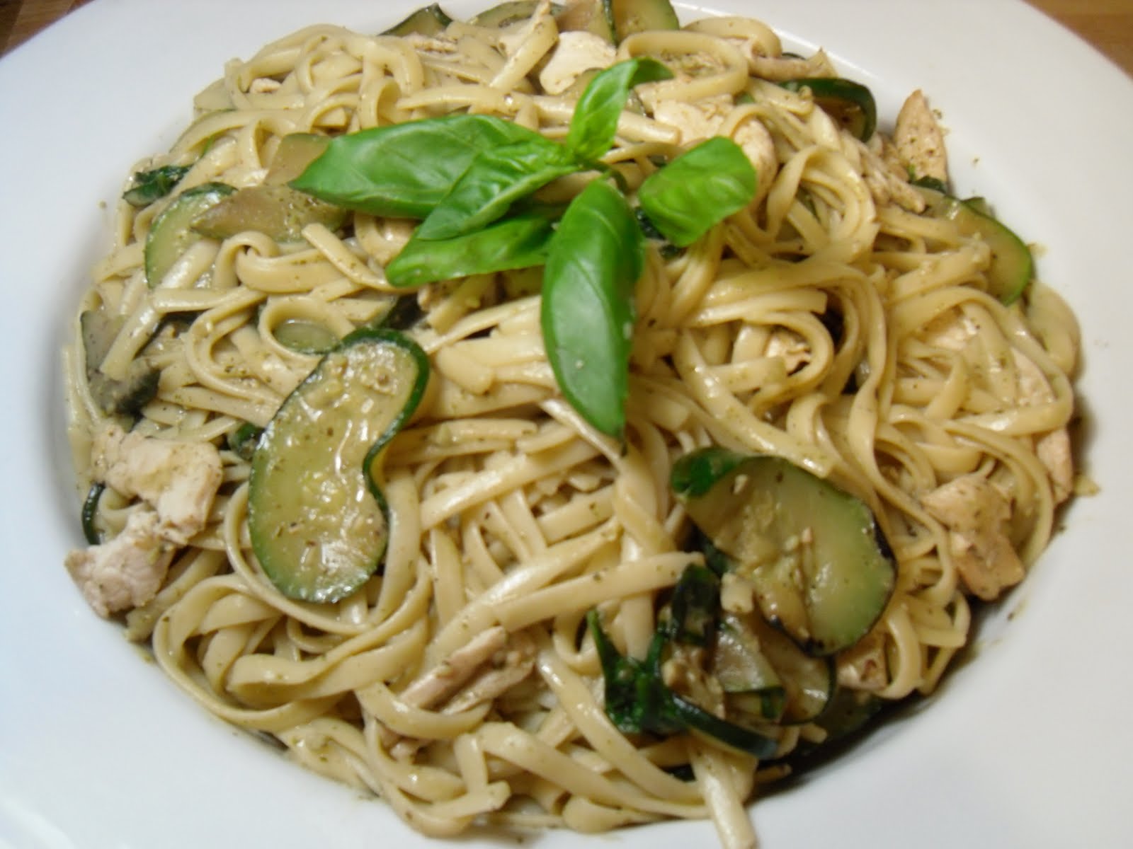 Pesto Linguine with Chicken and Zucchini A Dash Of Flavour Printable