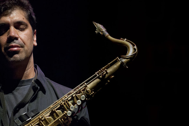 Kike Perdomo - Festival de Jazz de Madrid - Teatro Fernán Gómez (Madrid) - 21/11/2007 Kike Perdomo - Festival de Jazz de Madrid - Teatro Fernán Gómez (Madrid) - 21/11/2007
