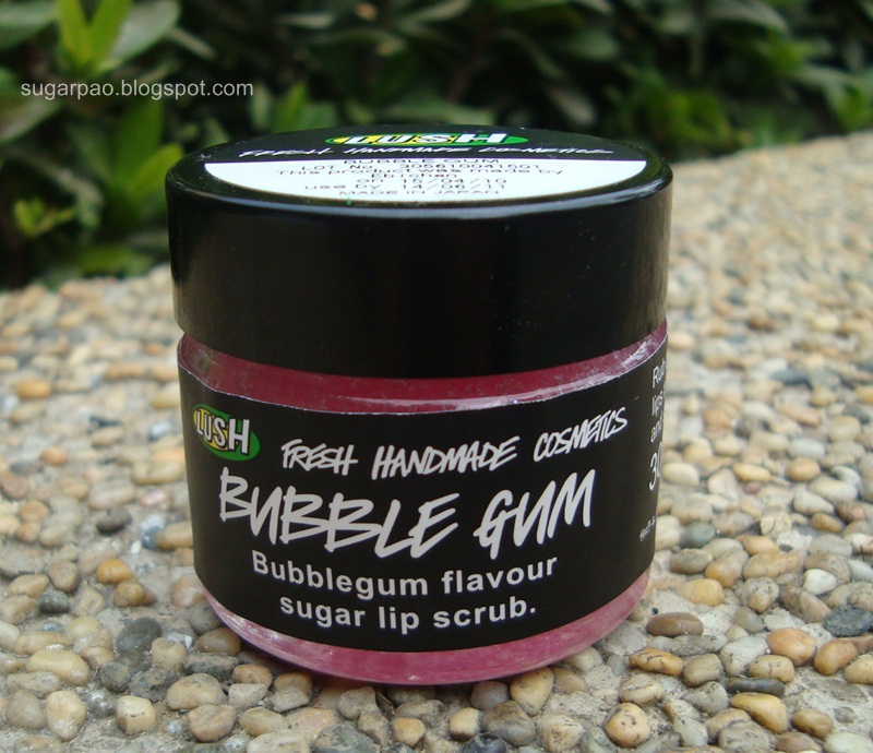 whimsical whatnots and whatever... Lush Bubblegum Lip Scrub Review