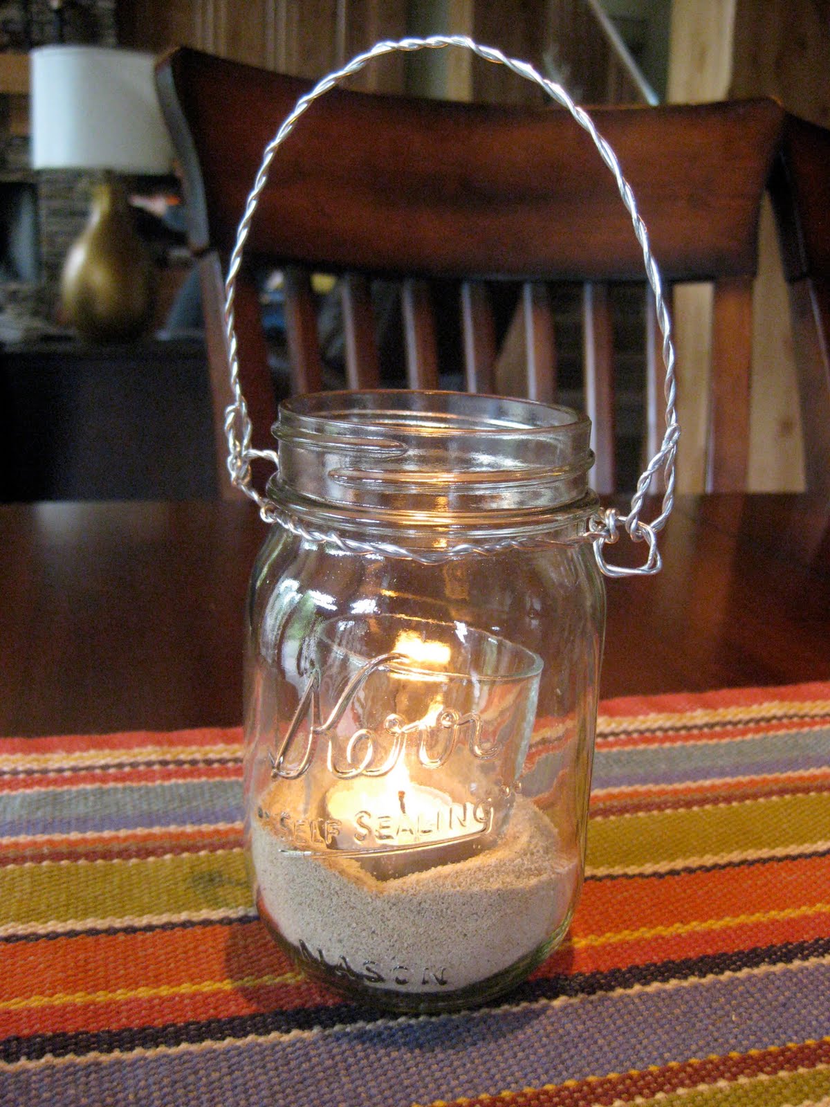 mom2mom cafe Mason Jar Lanterns