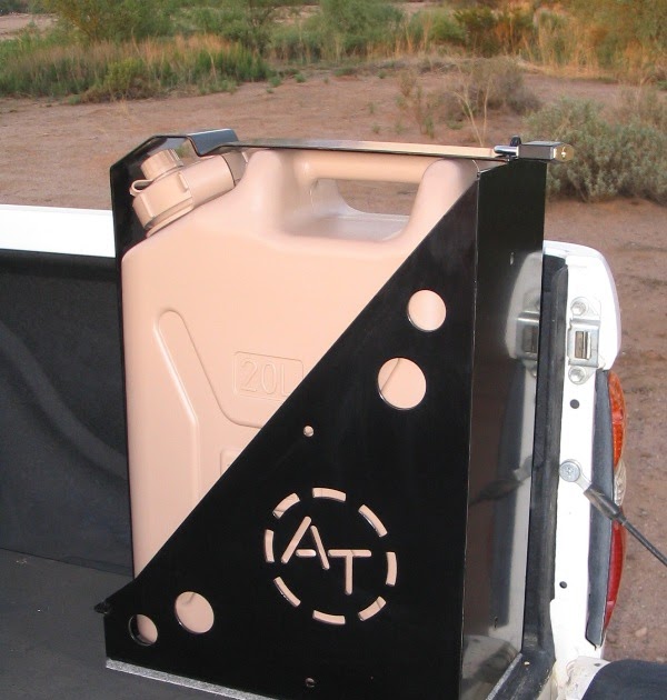 M416 Offroad Jeep Trailer Project Adventure Trailer Fuel Can Holders