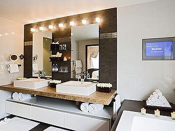 [room+4.jpg]