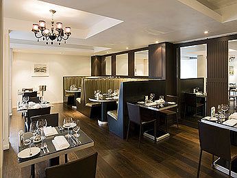 [restaurant.jpg]