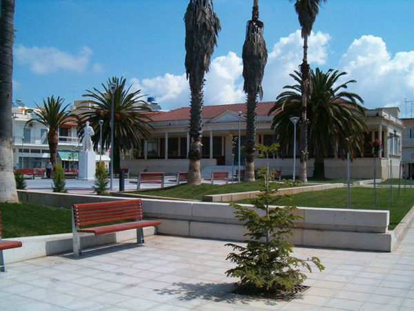 [gargaliani-park.jpg]