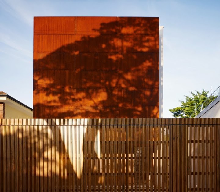 revista digital: Casa Corten / Marcio Kogan