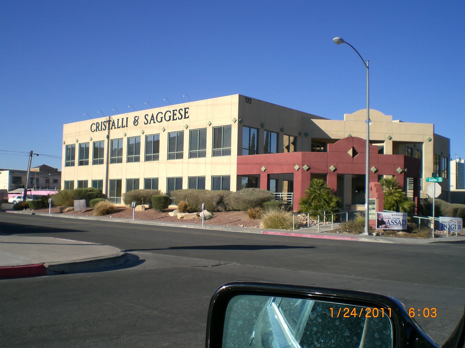 THE TIME ZONE LAS VEGAS Cruising downtown on Las Vegas Blvd