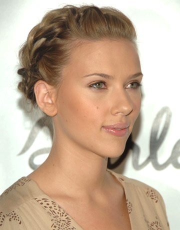 scarlett johansson hairstyles scarlett johansson hairstyles