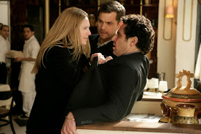 FRINGE: Olivia (Anna Torv, L) attacks a restuarant manager in the FRINGE episode 'Bad Dreams' airing Tuesday, April 21 (9:01-10:00 PM ET/PT) on FOX. ©2009 Fox Broadcasting Co. Cr: Craig Blankenhorn/FOX FRINGE: Olivia (Anna Torv, L) attacks a restuarant manager in the FRINGE episode 'Bad Dreams' airing Tuesday, April 21 (9:01-10:00 PM ET/PT) on FOX. ©2009 Fox Broadcasting Co. Cr: Craig Blankenhorn/FOX