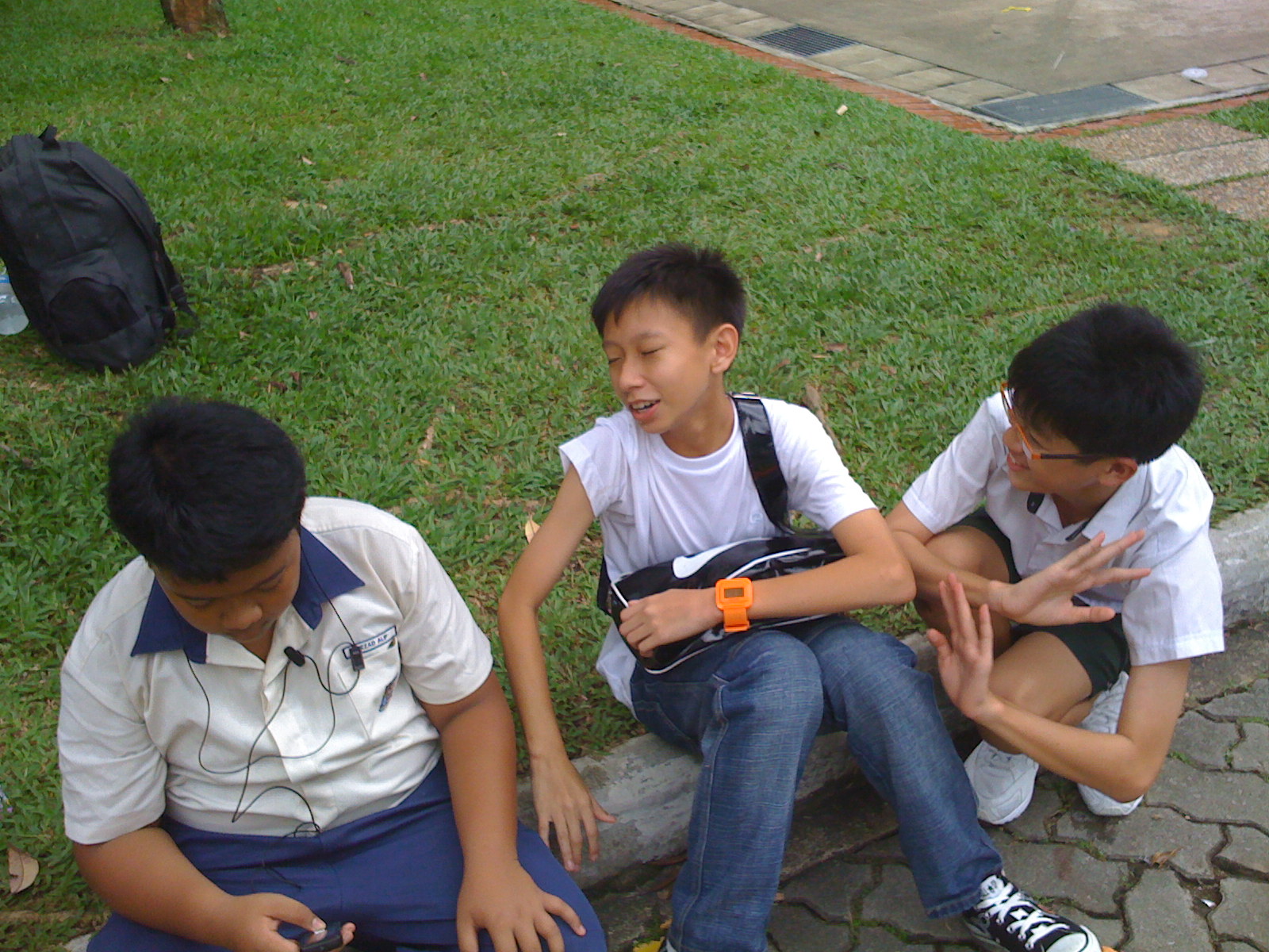 [017.JPG]
