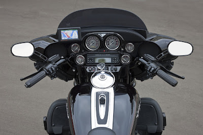 2010 Harley-Davidson CVO Ultra Classic Electric Glide Dark Side Limited Edition