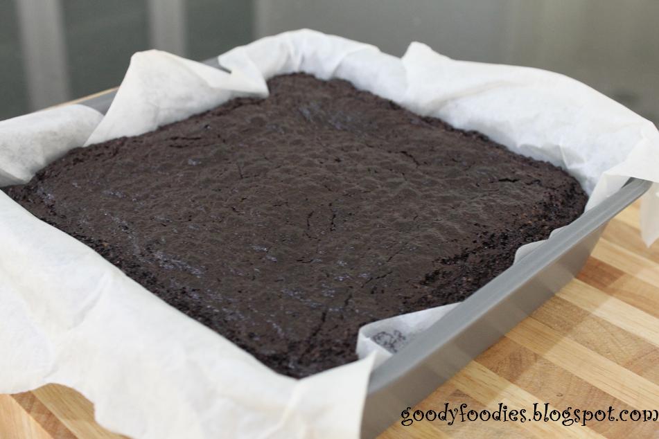 GoodyFoodies I baked Jamie Oliver's Chocolate Brownies