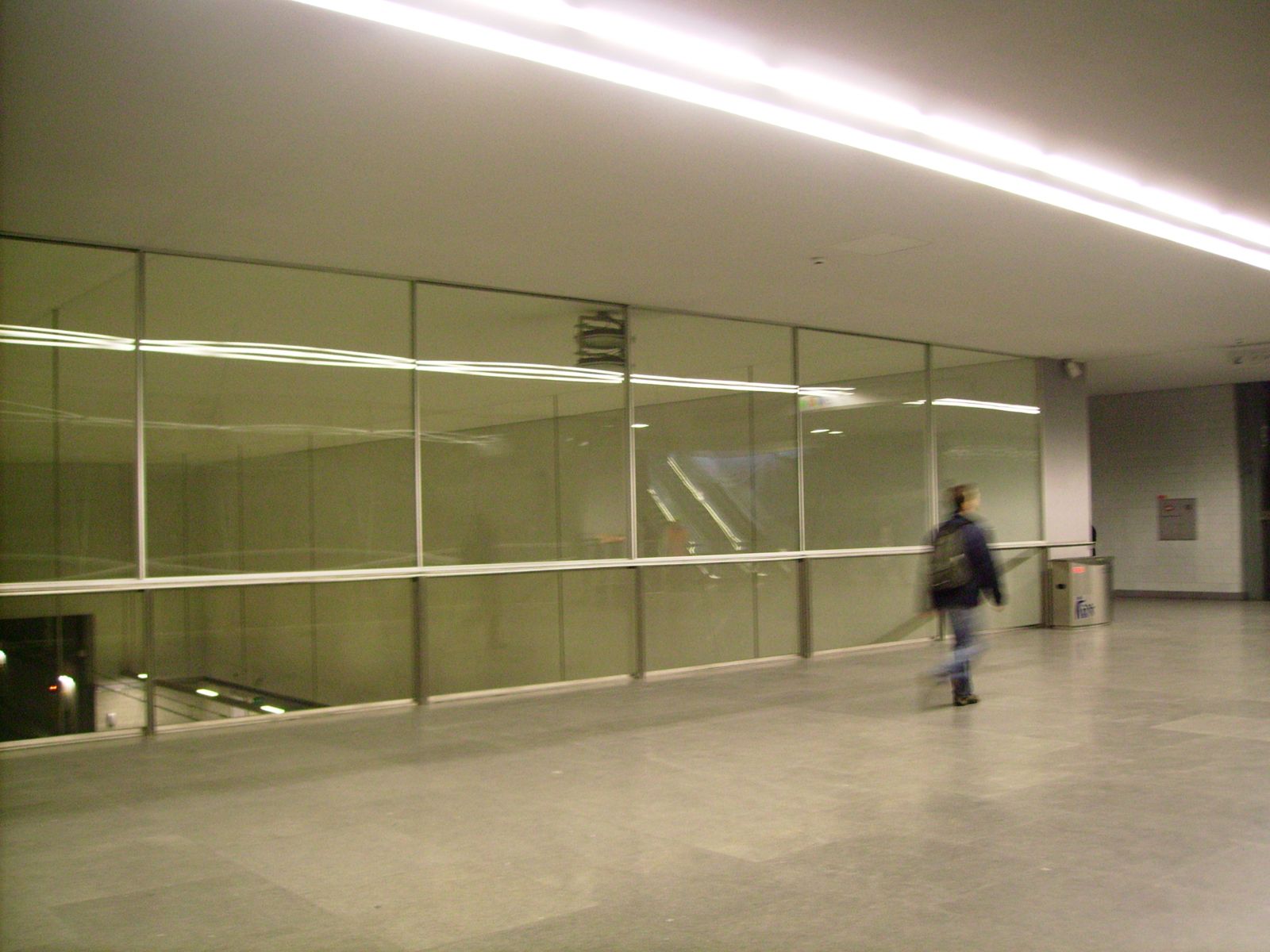 [IMGP2953_1600x1200.JPG]