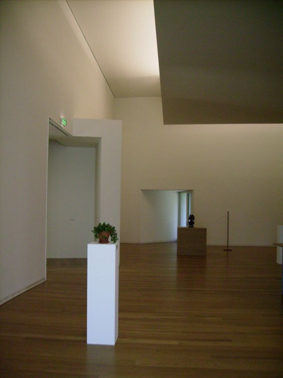 [IMGP3477_562x750.JPG]