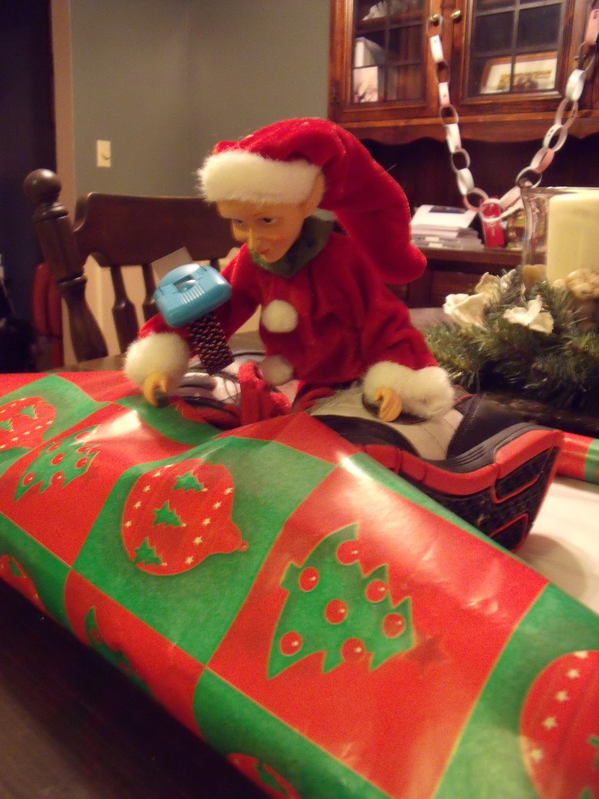 Ollie the Elf That's a wrap