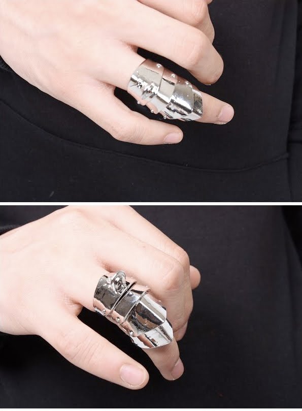 armor ring vivienne westwood. Vivienne Westwood Armour rings