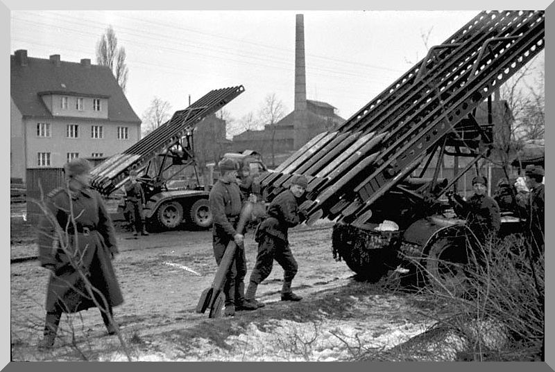 معركة سقوط برلين 1945 Battle-berlin-april-1945-ww2-second-world-war-013