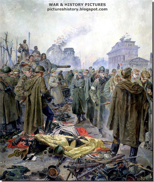 Soviet soldiers kill german soldiers