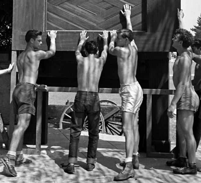 [1949+Summer+stock..jpg]