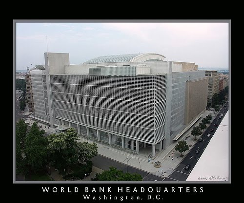 [world-bank-headquaters.jpg]