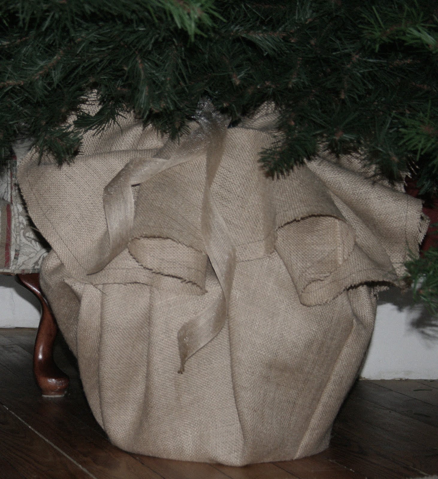 Christmas Tree Stand Cover DIY Show Off ™ DIY Decorating and Home