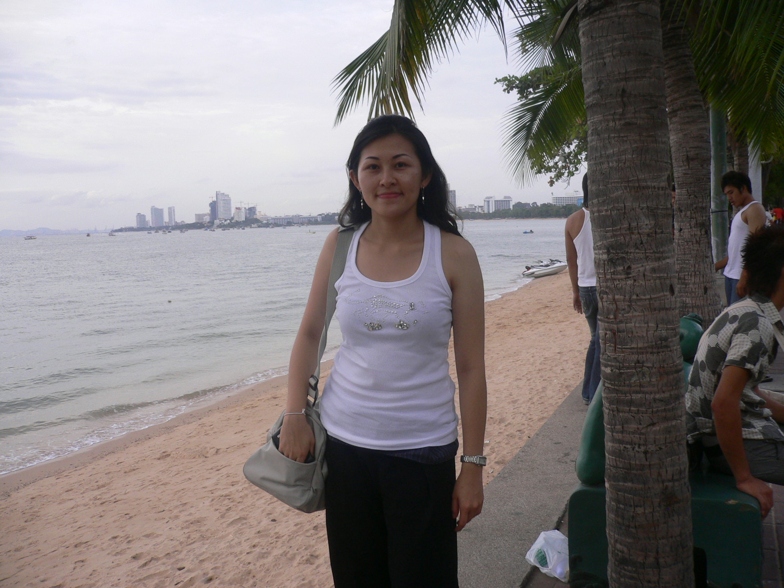 [P1070937.JPG]