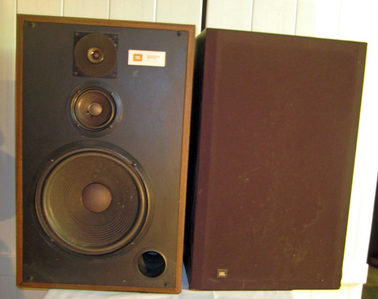 r 123