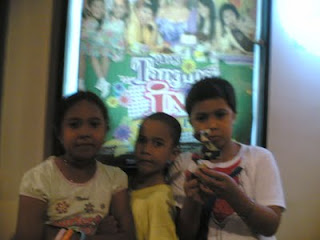 ako bilang isang mamamayan Educational activities : sibika: mga tungkulin ng bawat mamamayan. ako bilang isang mamamayan Educational activities : sibika: mga tungkulin ng bawat mamamayan.