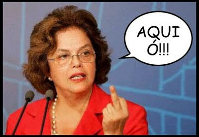 Dilma+dando+dedo+pro+povo.jpg