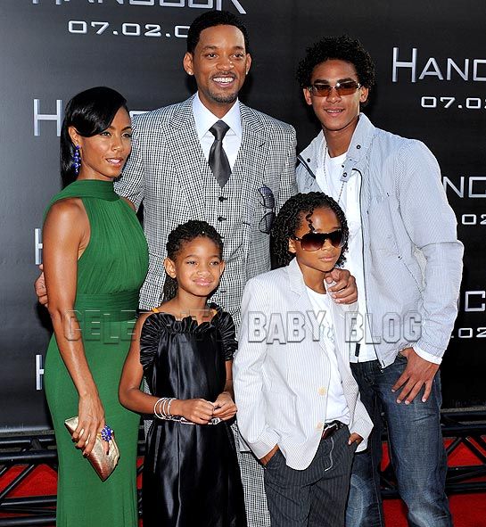 will smith family photo. will pictures of will smith and family. will smith family photo. will