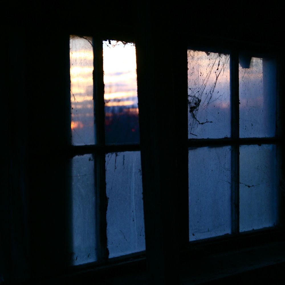 [window+sunrise.JPG.jpg]