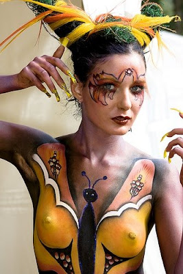 http://4.bp.blogspot.com/_YniKlbPh29k/SgGXP5Cpt0I/AAAAAAAAEUE/1MFQK_diYa4/s400/body_painting_butterfly.jpg