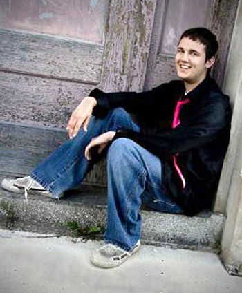valders single gay men Meet single men in valders wi online & chat in the forums dhu is a 100% free dating site to find single men in valders. valders single gay men Meet single men in valders wi online & chat in the forums dhu is a 100% free dating site to find single men in valders.