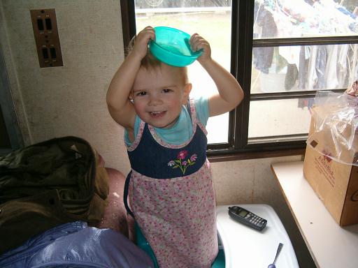 [trailer2006hannah.JPG]