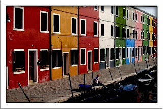 Mulher Severino,simplesmente faz-tudo...: Casas coloridas