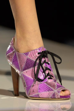 [Dolceand-GabbanaSS08_b.jpg]